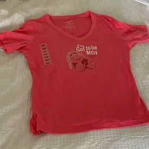 MISS PIGGY V-NECK PINK TEE SHIRT - NEW! NEVER WORN